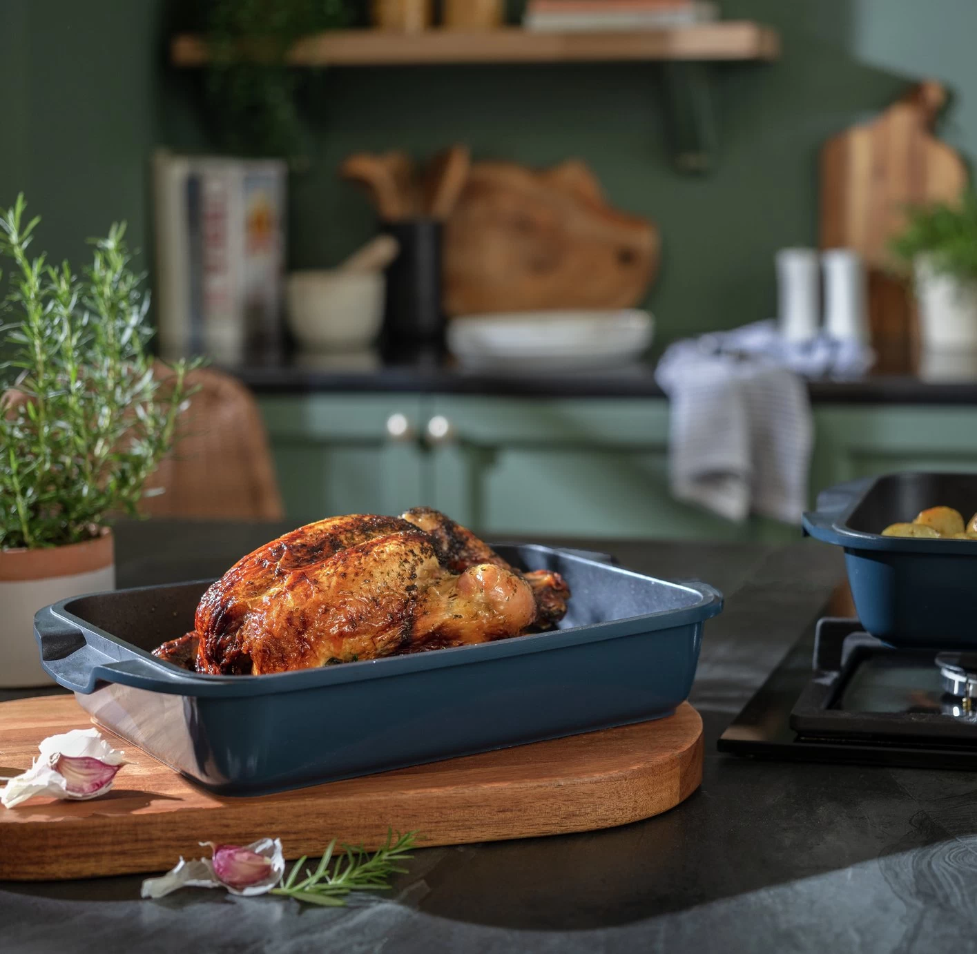 Habitat Cast Aluminium Medium Aluminium Roasting Tin - Image 2