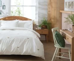 Habitat 180TC Embroidered Bee White Bedding Set - Single