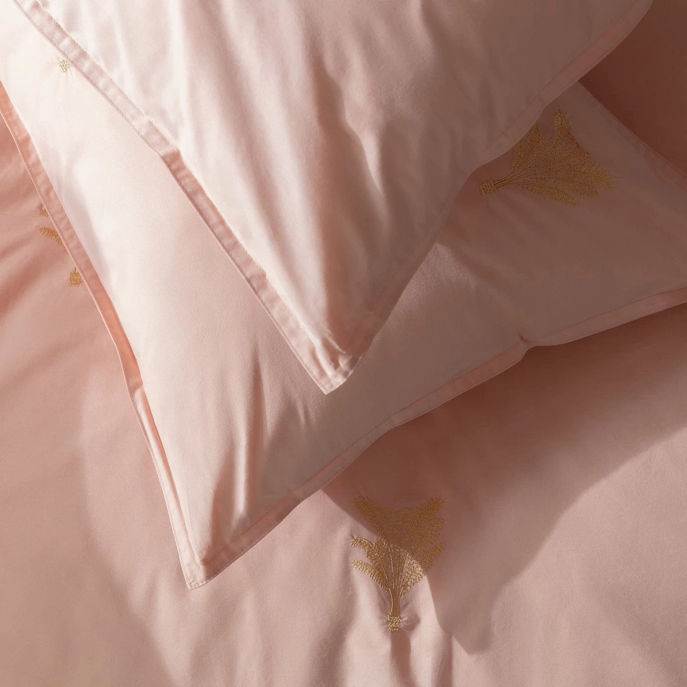 Habitat Embroidered Palm Pink Bedding Set - Single - Image 5