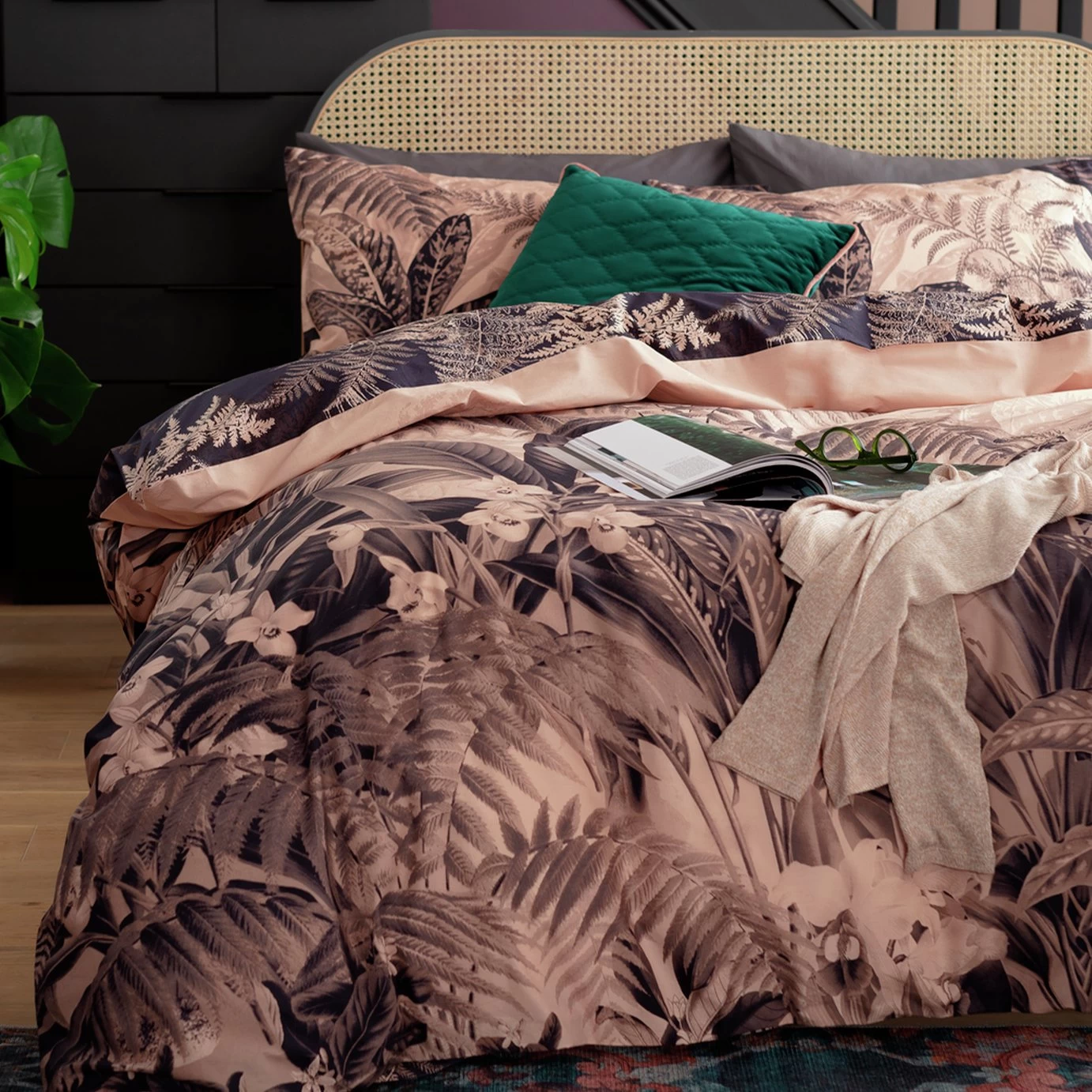 Habitat Cotton 200TC Botanical Blush Bedding Set - Double - Image 2
