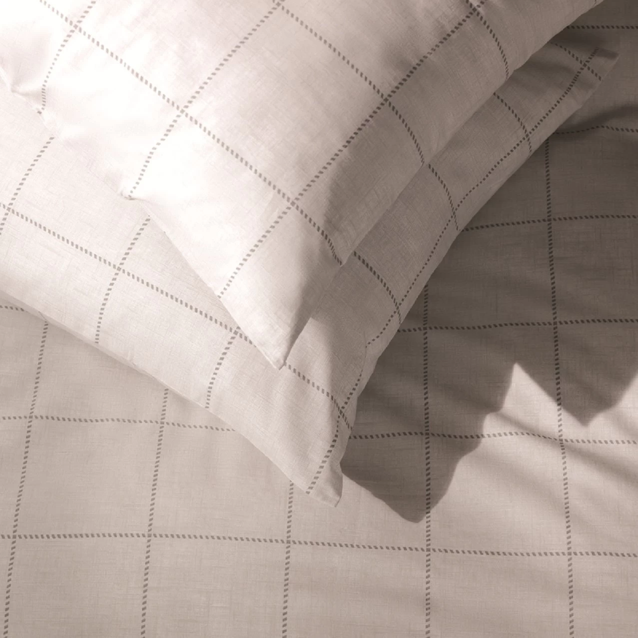 Habitat Country Grid White Bedding Set - Single - Image 4