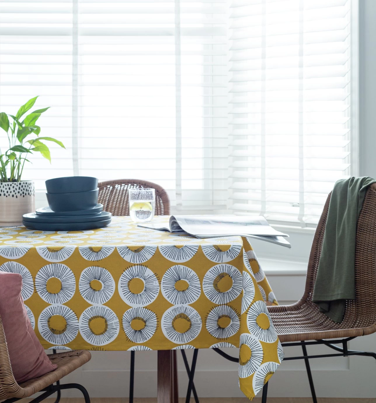 Habitat Evelyn Wipe Clean Tablecloth - Multicoloured - Image 2